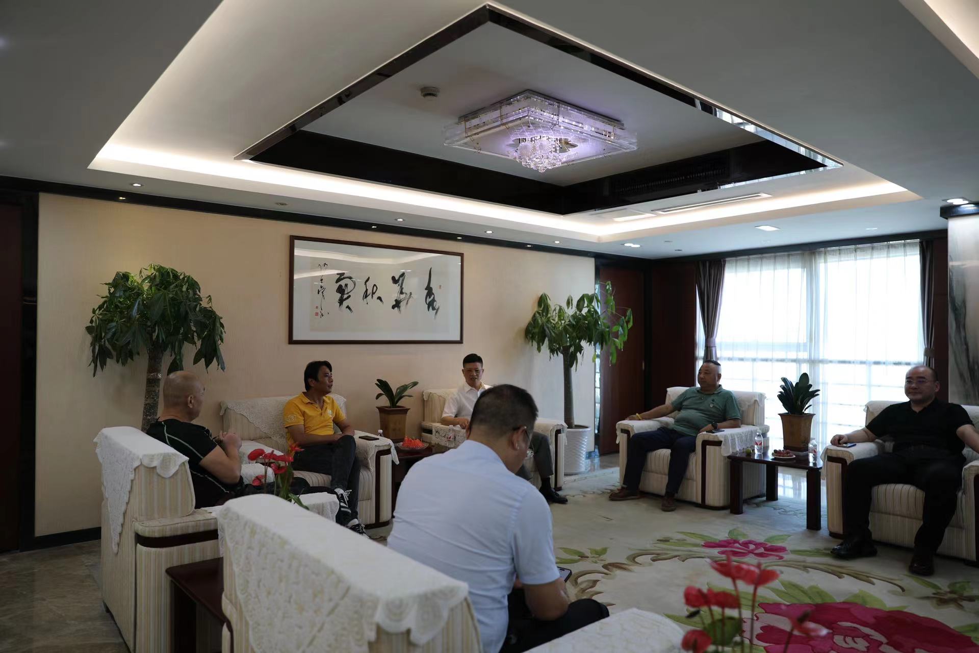 热烈欢迎哈萨克斯坦代表团领导莅临考察(图4)
