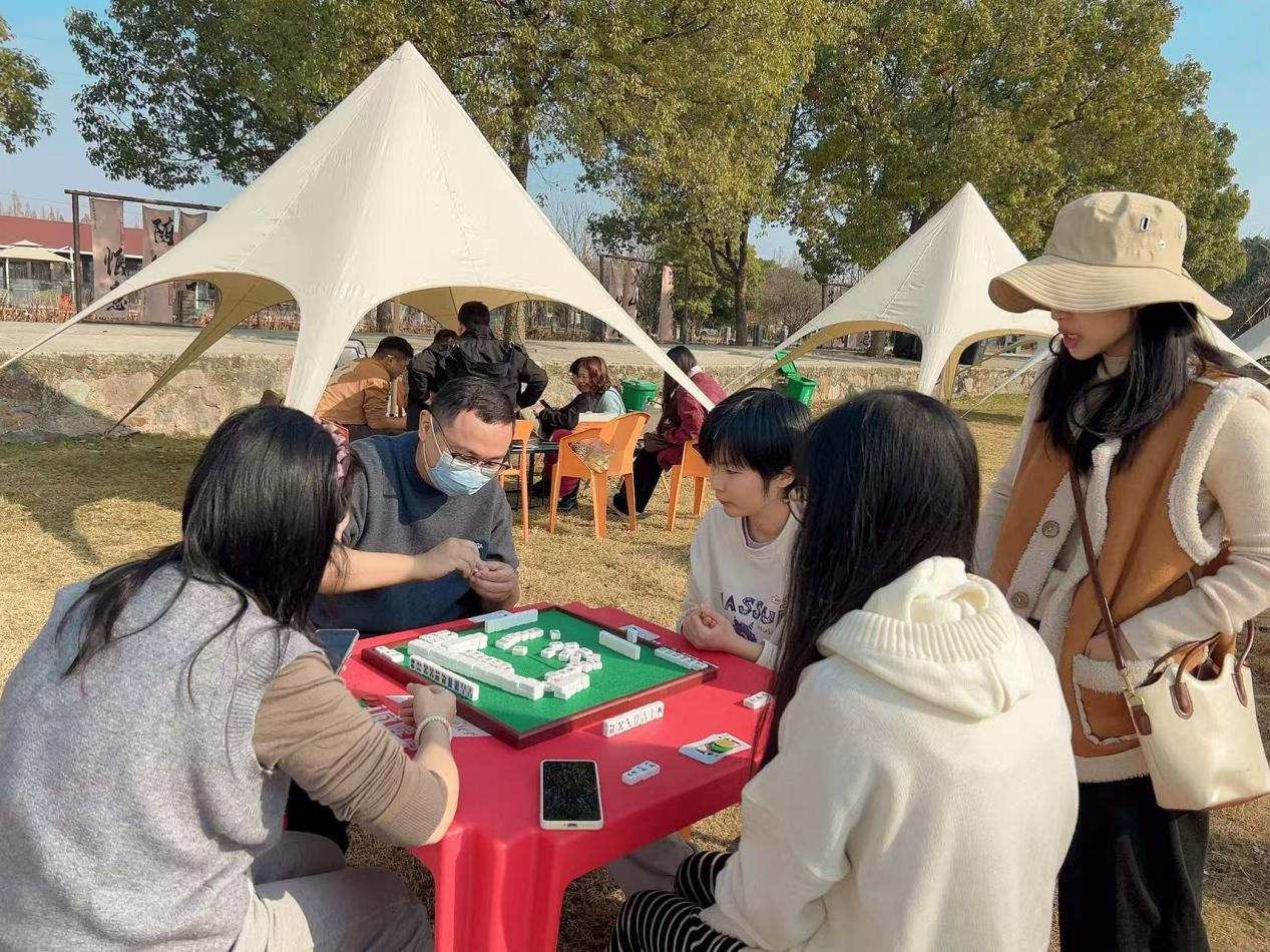 暖阳共聚 同心同行——记远扬建工集团龙坞烤全羊团建(图6)